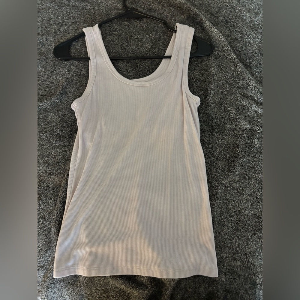 Baby pink tank